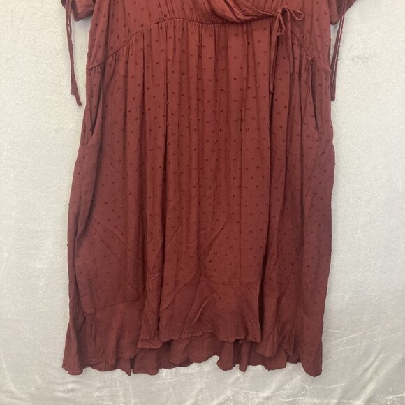 NWT Torrid Swiss Dot Midi Dress Womens 4X 26 Maroon Surplice Wrap Pocket Boho - Picture 5 of 15